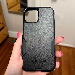 iPhone 12 /12 pro otter box
